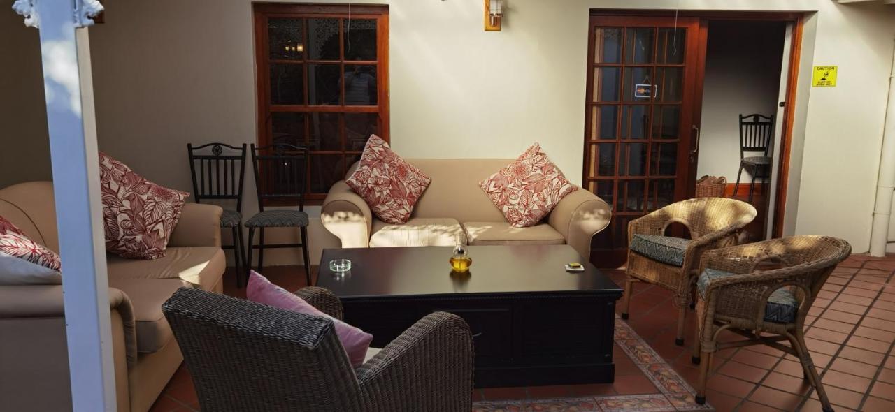 137 High Street Guest House Grahamstown Esterno foto