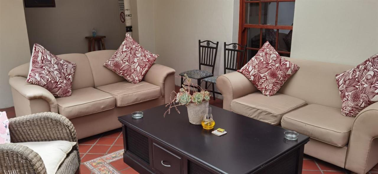 137 High Street Guest House Grahamstown Esterno foto