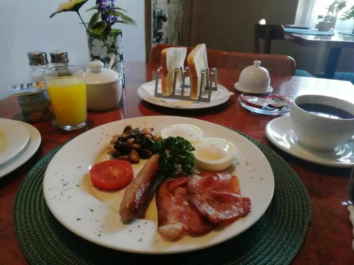 137 High Street Guest House Grahamstown Esterno foto