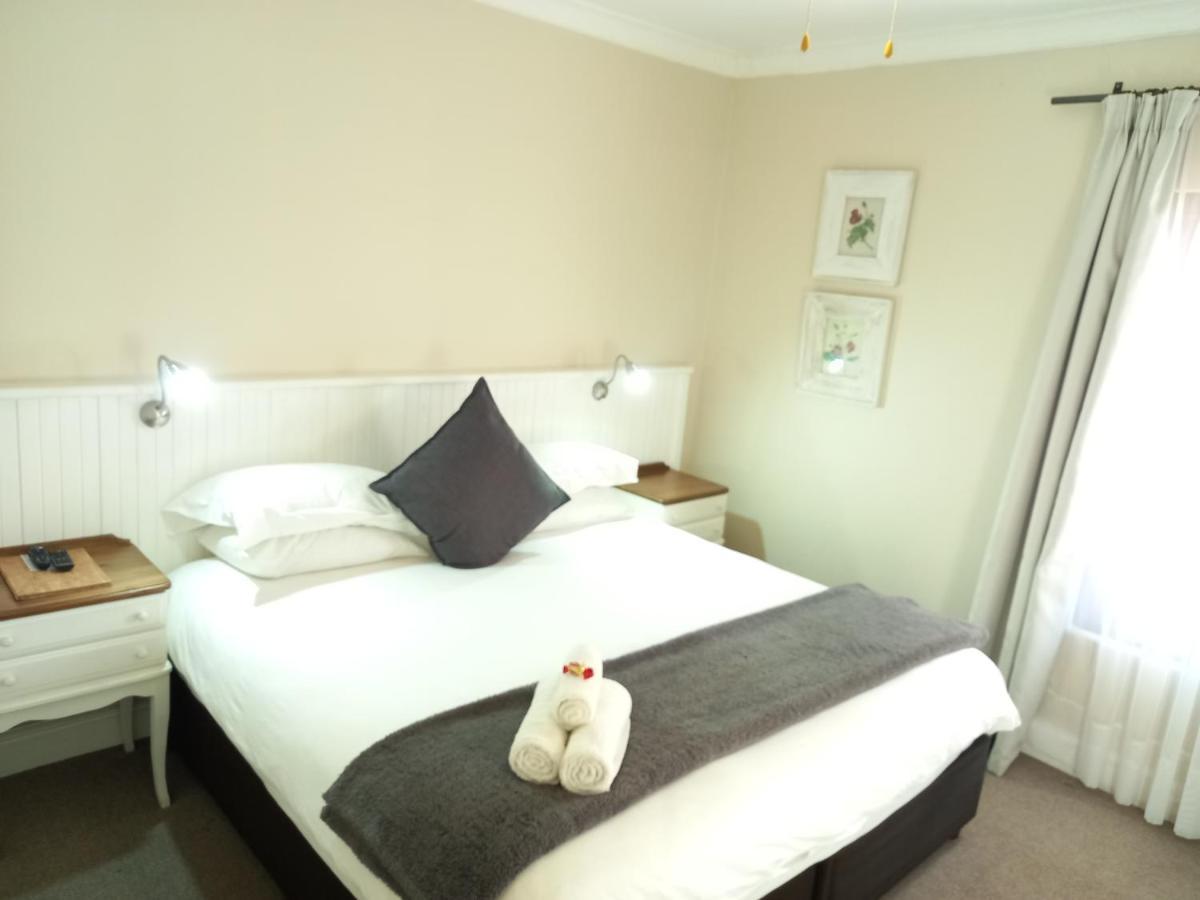137 High Street Guest House Grahamstown Esterno foto
