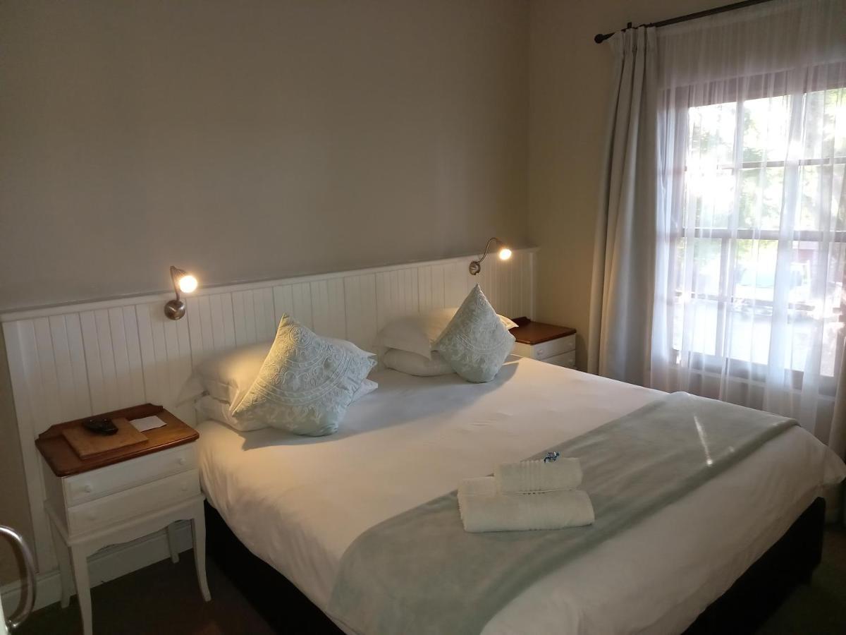 137 High Street Guest House Grahamstown Esterno foto
