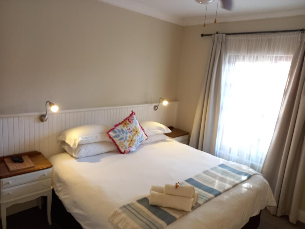 137 High Street Guest House Grahamstown Esterno foto